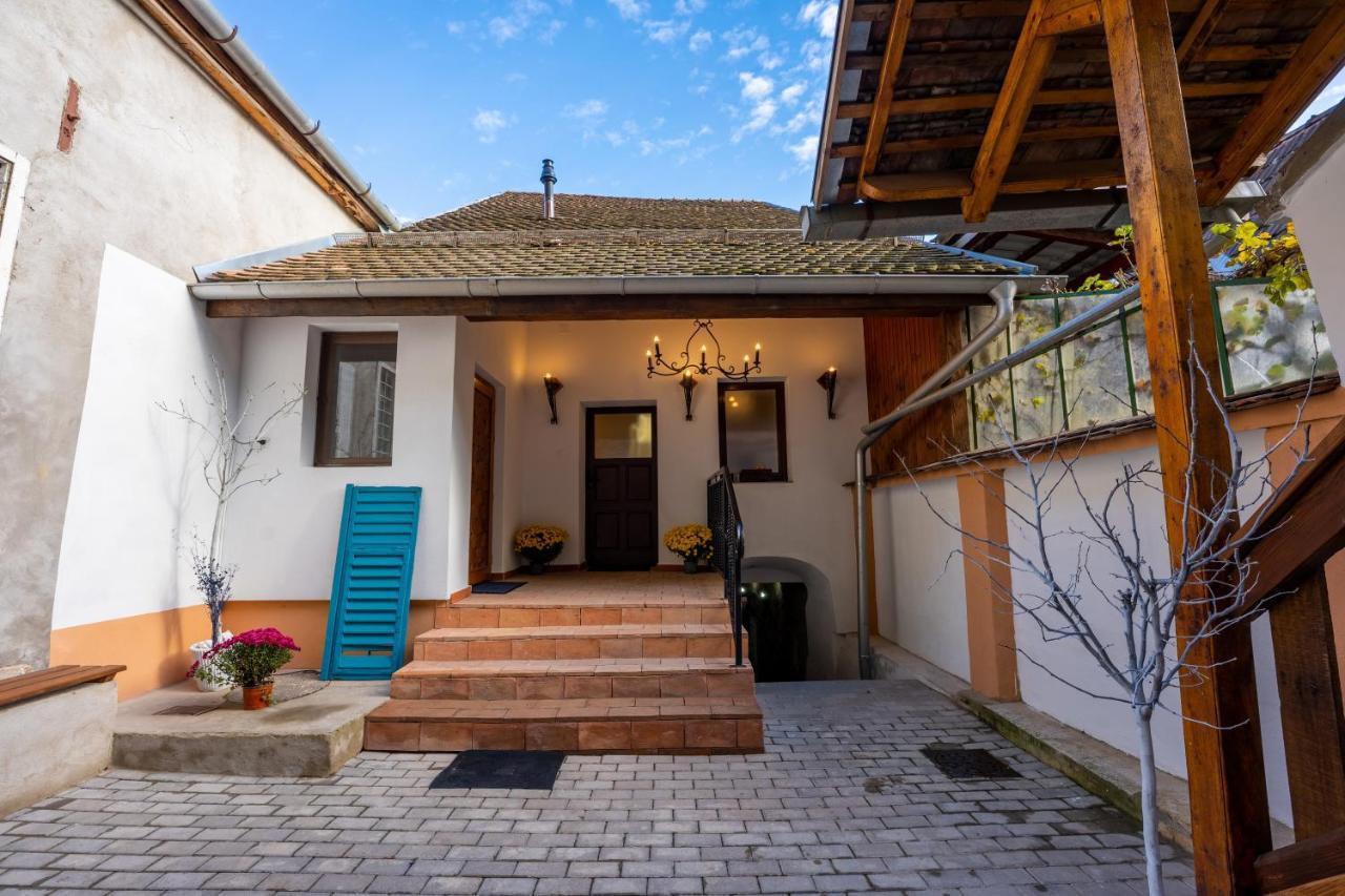 Casa Maya Transilvania 锡吉什瓦拉 外观 照片